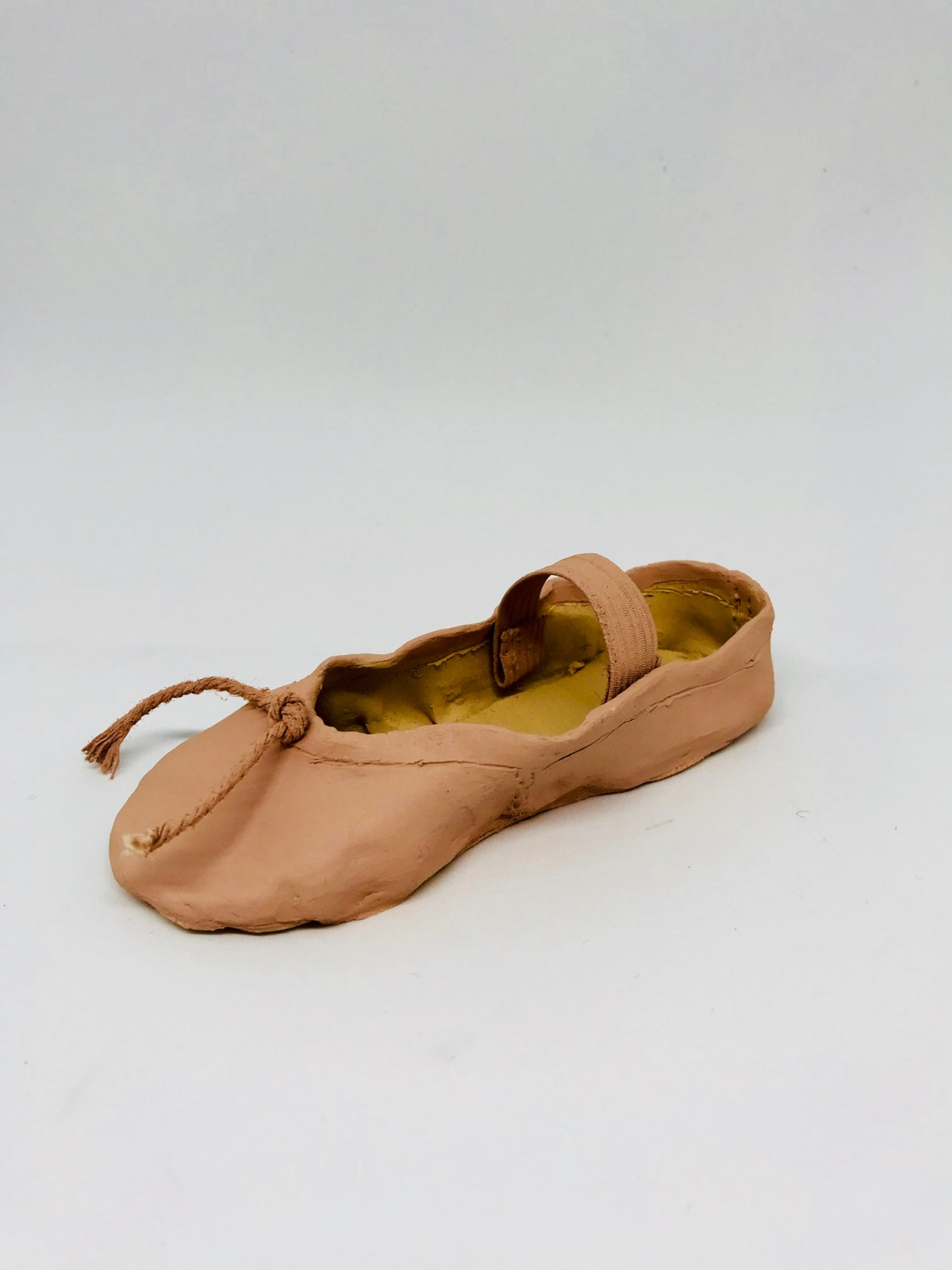 DE929B9A-3AF5-4293-9727-D8C873453762